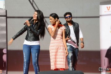 Mahnubhavudu Movie 2nd Song Launch At Vignan College